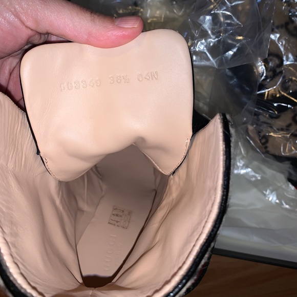 38.5 gucci boots beige new ! - Picture 7 of 12
